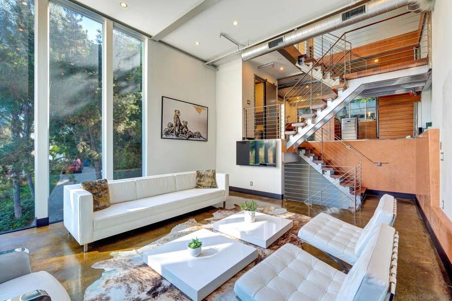 Property photo for 6920 Treasure Trail, Los Angeles, CA