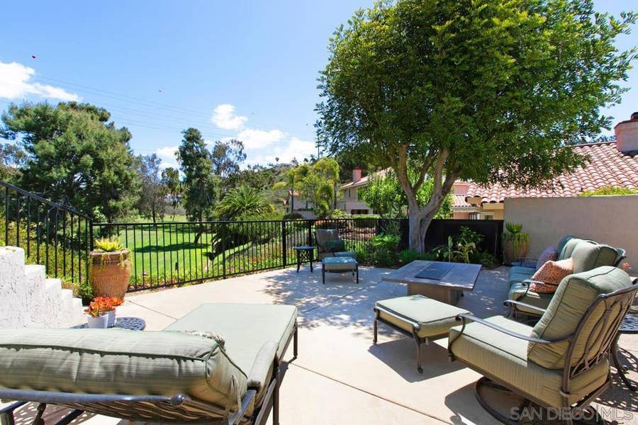 Property photo for 3040 CAMINITO TERCER VERDE, Del Mar, CA