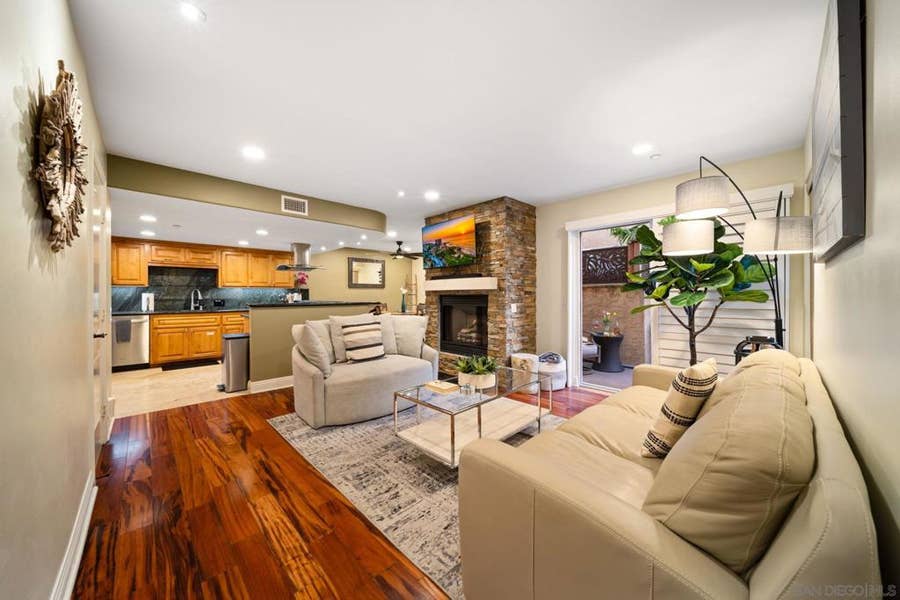Property photo for 886 Felspar St, San Diego, CA