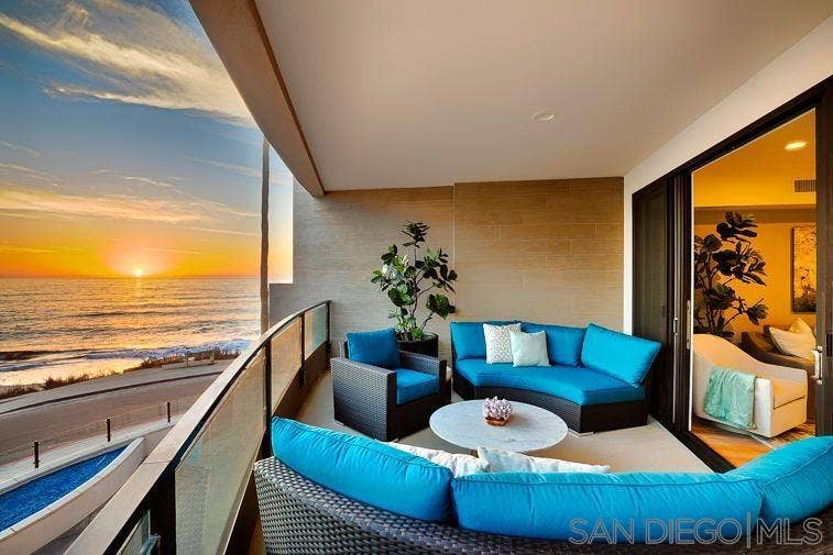 Property photo for 6767 Neptune Pl, #202, La Jolla, CA