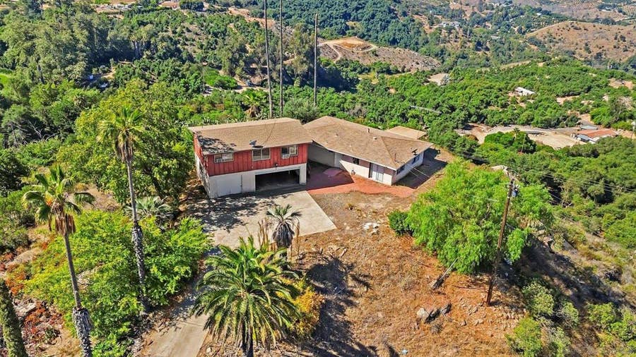 Property photo for 6133 Rainbow Heights Rd, Fallbrook, CA