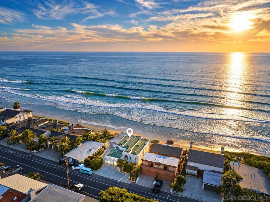 Property photo for 1630 Neptune Avenue, Encinitas, CA
