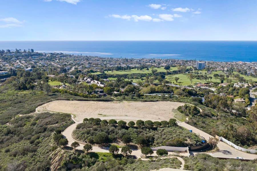 Property photo for 7151 Romero Loop, La Jolla, CA