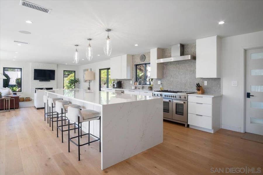 Property photo for 4905 EL ARCO IRIS, Rancho Santa Fe, CA