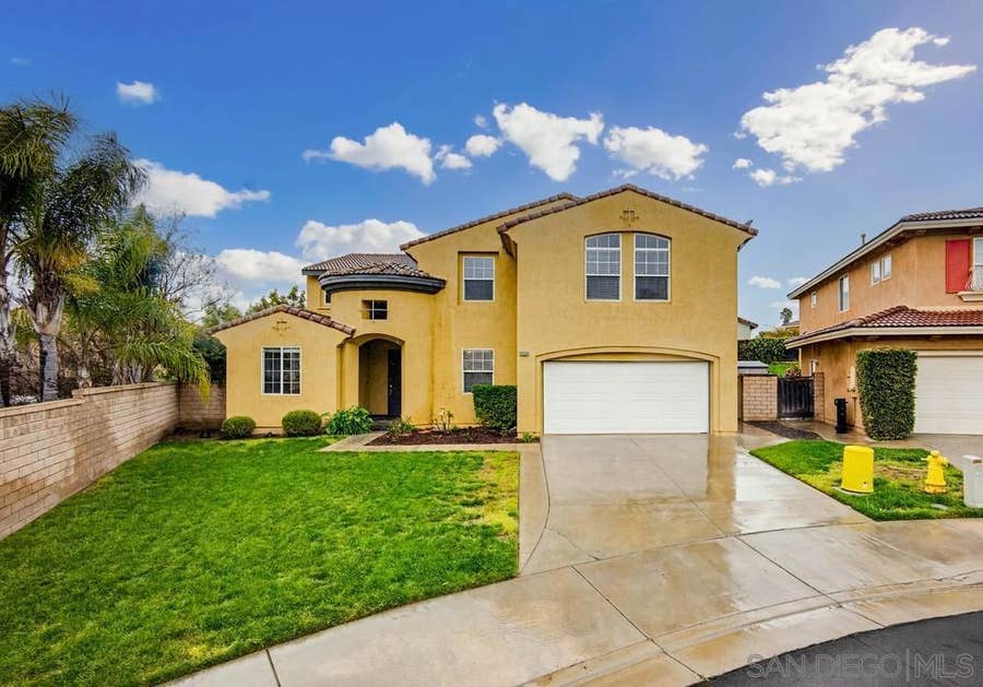 Property photo for 23531 Hobart Ct, Murrieta, CA