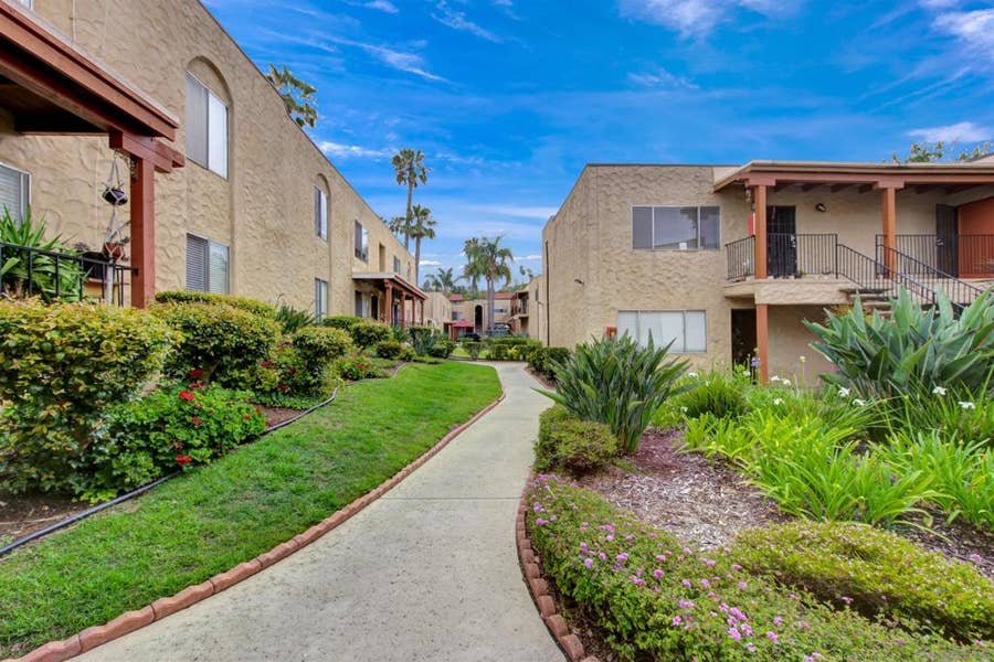 Property photo for 8694 Lemon Ave, La Mesa, CA