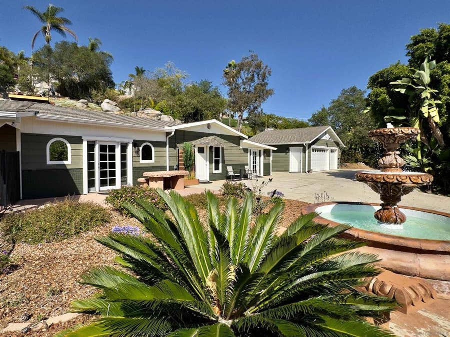 Property photo for 1418 York Dr, Vista, CA