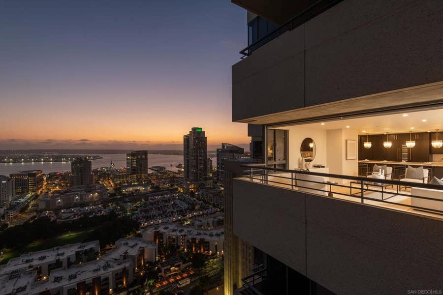 Property photo for 700 Front, #2303, San Diego, CA