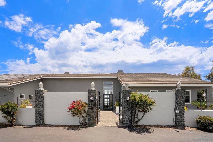 Property photo for 28455 Meadow Mesa, Escondido, CA