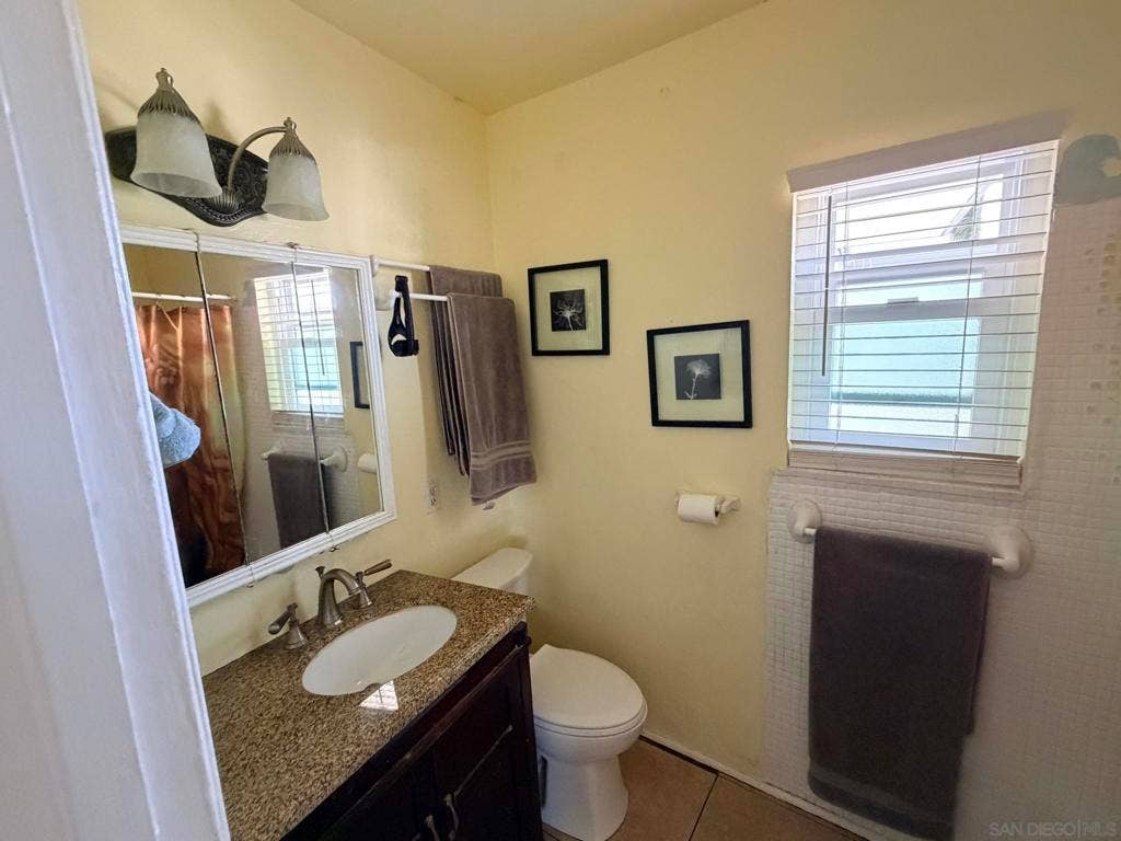 317 Avenida Monterey, San Clemente, CA 92672 317 Avenida Monterey, San Clemente, CA 92672