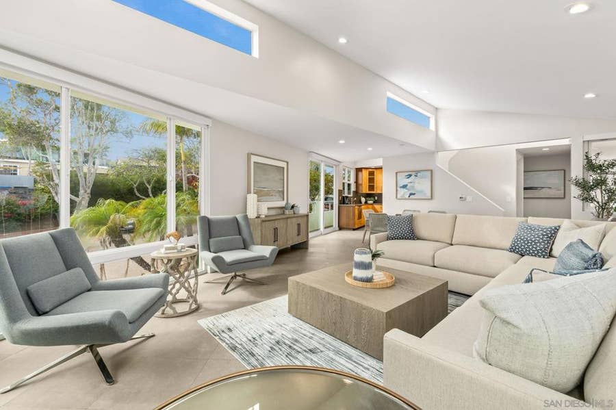 Property photo for 438 La Mesa Ave, Encinitas, CA