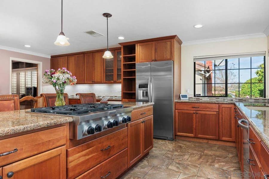 Property photo for 12007 Bajada Rd, San Diego, CA