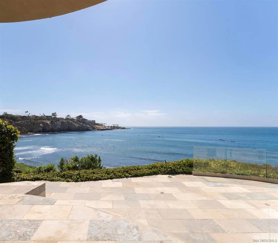 Property photo for 1828 Spindrift Dr, La Jolla, CA