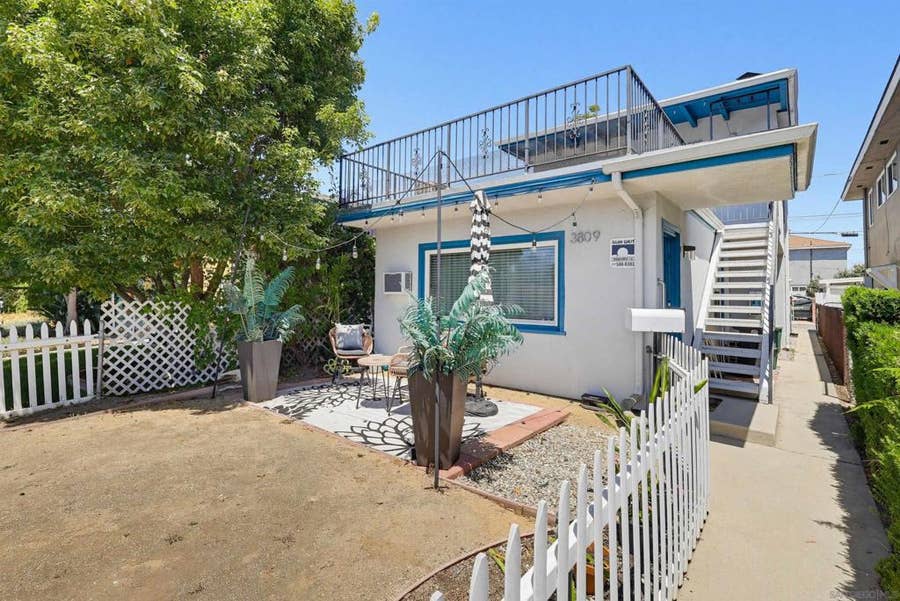 Property photo for 3809 W Chandler Blvd, Burbank, CA