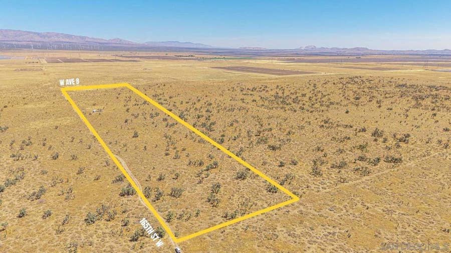 Property photo for 0 W AVE B, Lancaster, CA