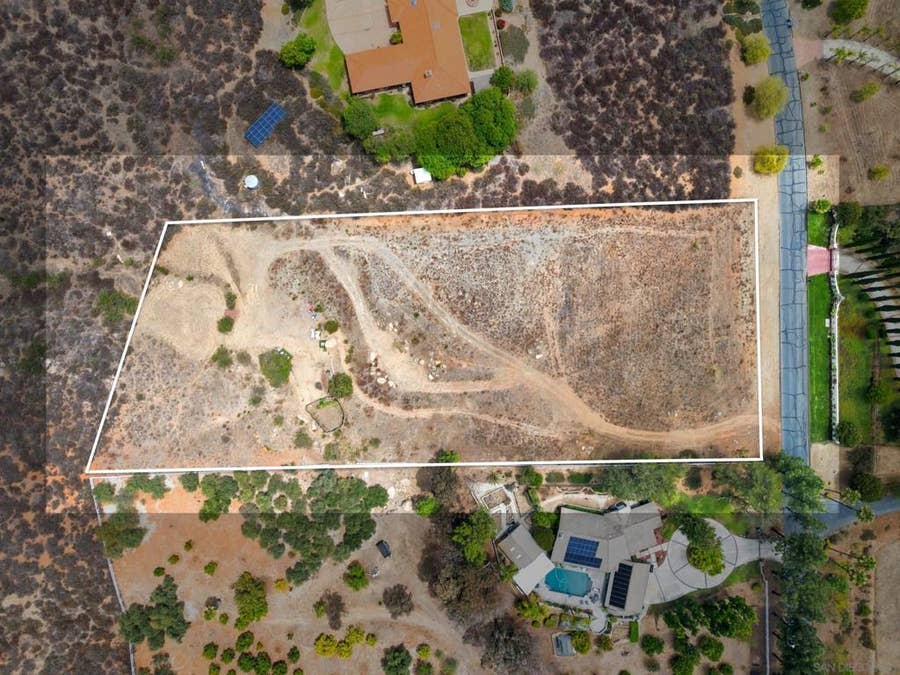 Property photo for 14788 Presilla Dr, Jamul, CA