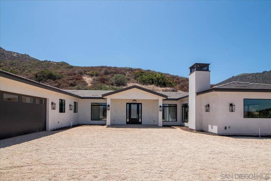 Property photo for 16390 Via Justina Real, Escondido, CA