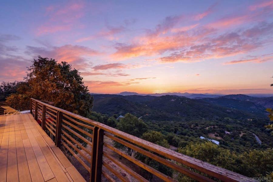 Property photo for 7256 Cosmit Ln, Julian, CA