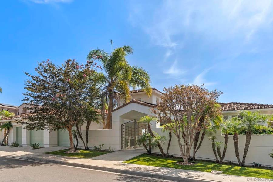 Property photo for 941 Avocado Pl, Del Mar, CA
