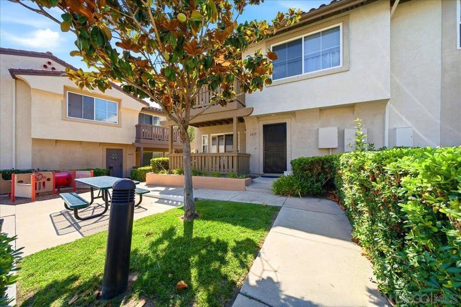 Property photo for 6015 Paseo Salinero, Carlsbad, CA
