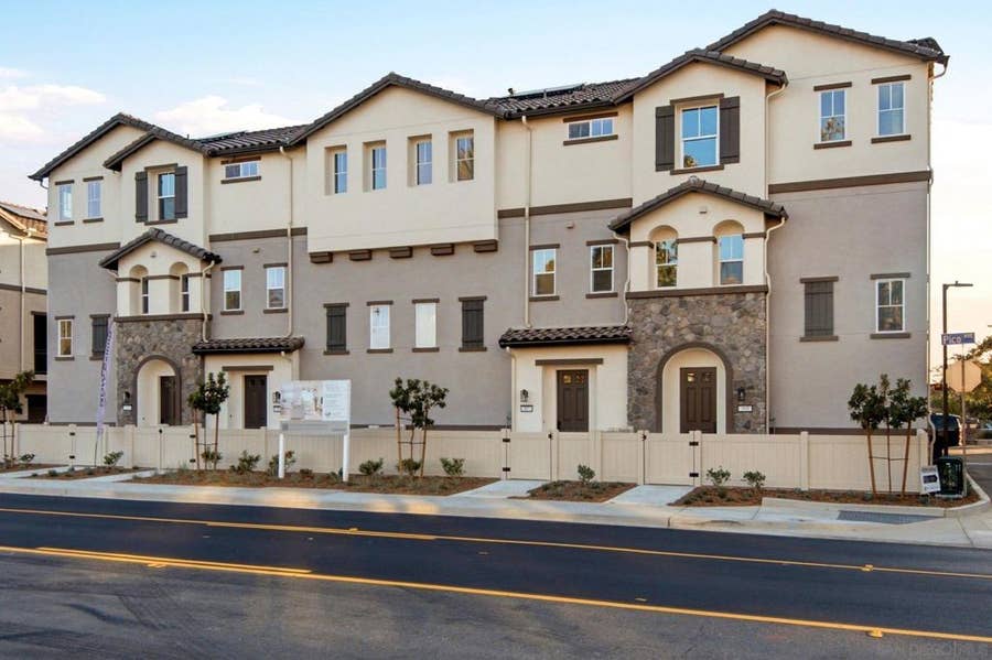 Property photo for 404 Zoey Ln, San Marcos, CA