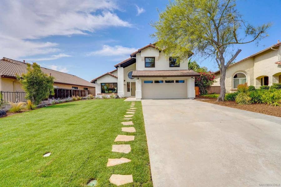 Property photo for 16022 Sun Summit Point, San Diego, CA