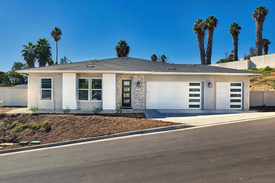 Property photo for 1741 Ishihara Rd, Vista, CA