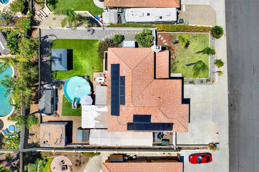 Property photo for 1371 Westminster Pl, Escondido, CA