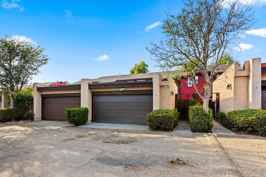 Property photo for 140 E El Norte Pkwy, #3, Escondido, CA