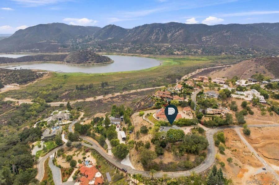 Property photo for 3425 Purer Rd, Escondido, CA