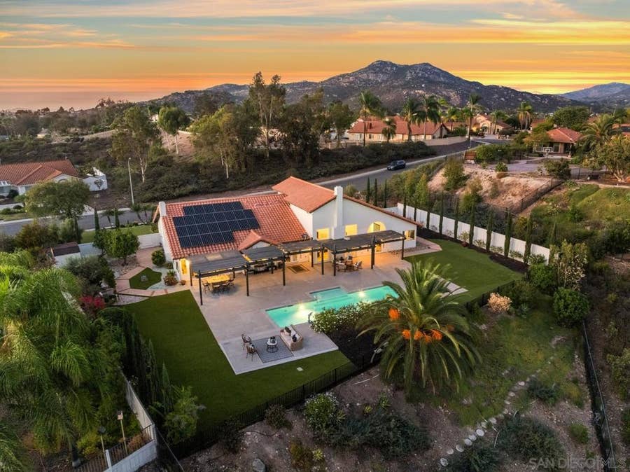 Property photo for 12893 Palisades Court, Poway, CA