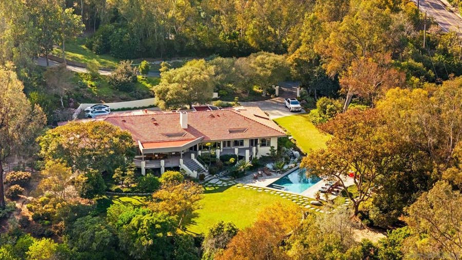 Property photo for 5491 Calzada del Bosque, Rancho Santa Fe, CA