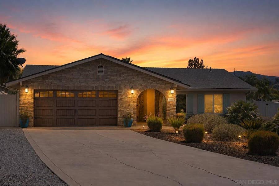 Property photo for 23627 Scarbery Way, Ramona, CA