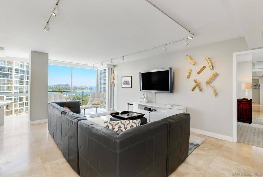 Property photo for 1760 Avenida del Mundo, #510, Coronado, CA