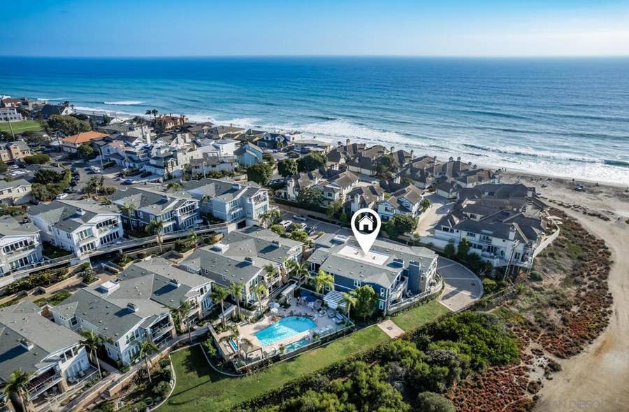 Property photo for 2351 Ocean St, Carlsbad, CA