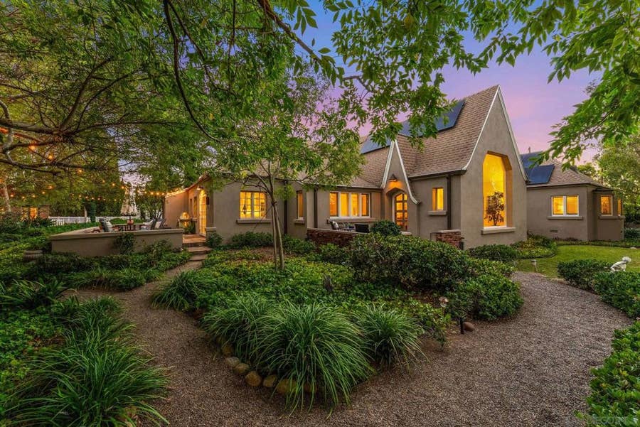Property photo for 3452 Cromwell Pl, San Diego, CA