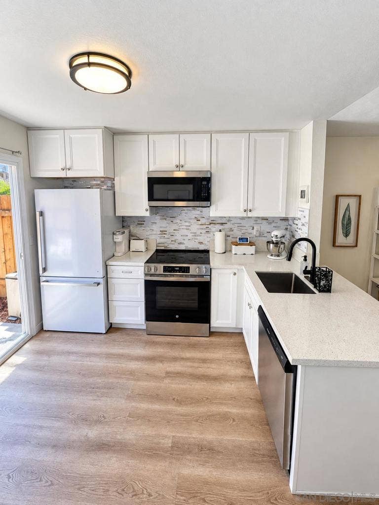 Property photo for 6576 Bell Bluff Ave, #B, San Diego, CA