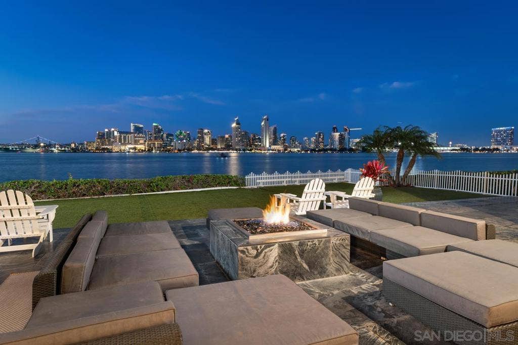 501 1st St, Coronado, CA 92118 View