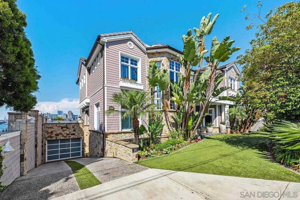 501 1st St, Coronado, CA 92118 Exterior Front