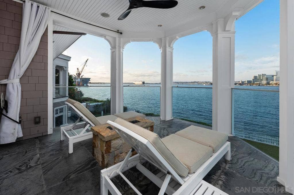 501 1st St, Coronado, CA 92118 Balcony