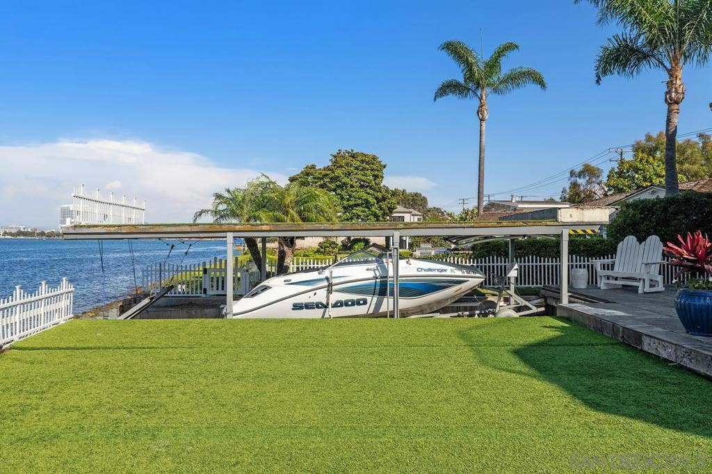 501 1st St, Coronado, CA 92118 501 1st St, Coronado, CA 92118