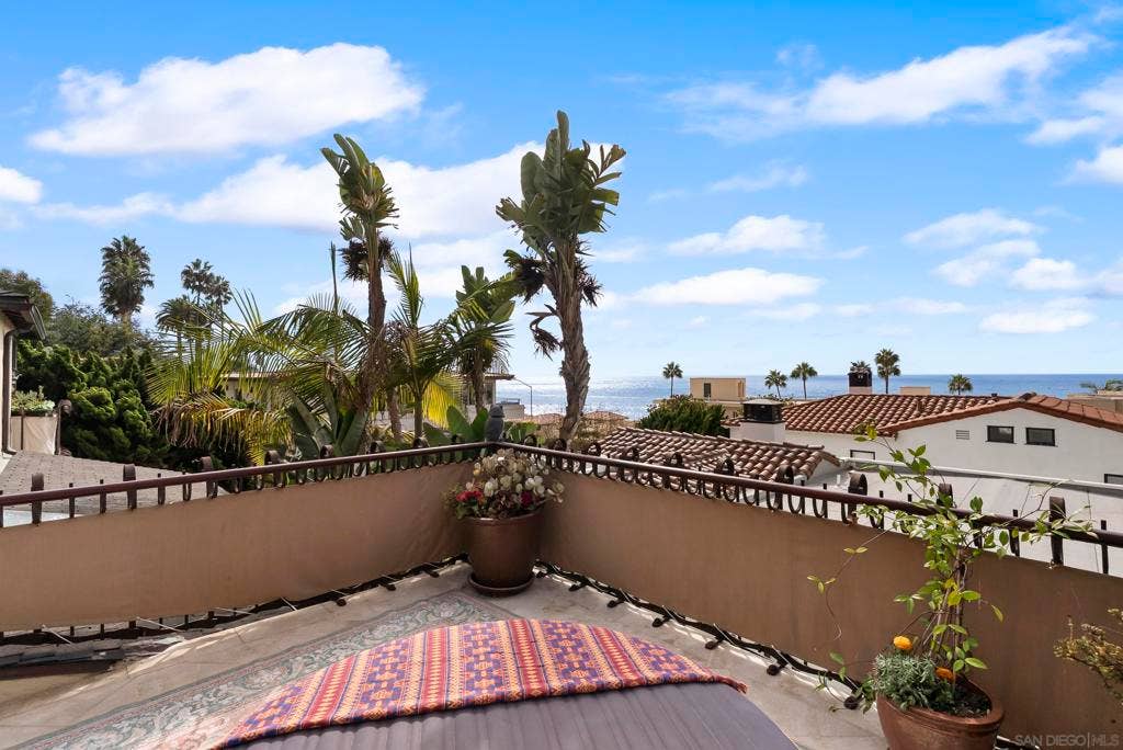 7857 Eads Ave, La Jolla, CA 92037 7857 Eads Ave, La Jolla, CA 92037
