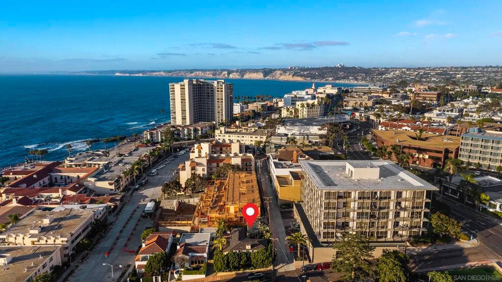 7857 Eads Ave, La Jolla, CA 92037 7857 Eads Ave, La Jolla, CA 92037