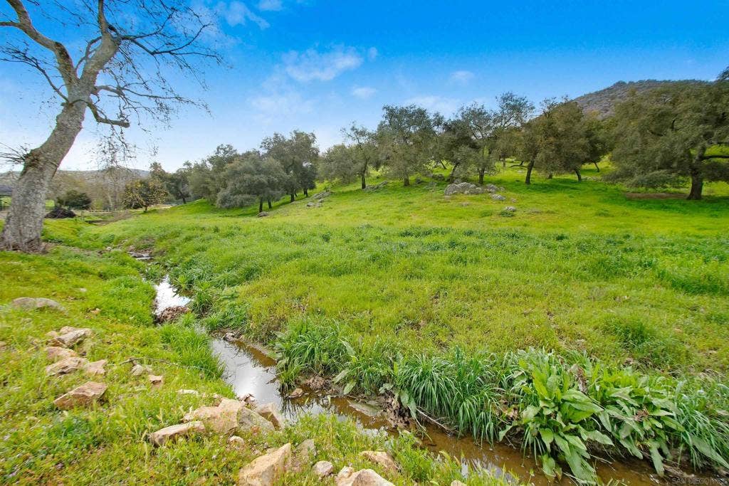 16757 Old Guejito Grade Road, Escondido, CA 92027 16757 Old Guejito Grade Road, Escondido, CA 92027