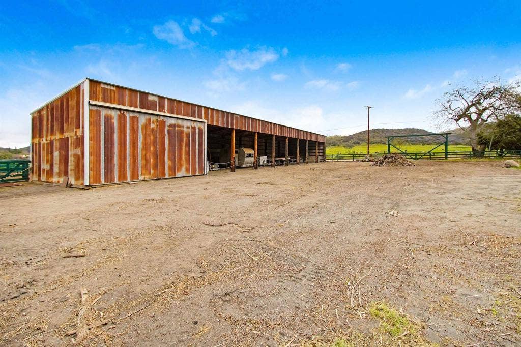 16757 Old Guejito Grade Road, Escondido, CA 92027 16757 Old Guejito Grade Road, Escondido, CA 92027