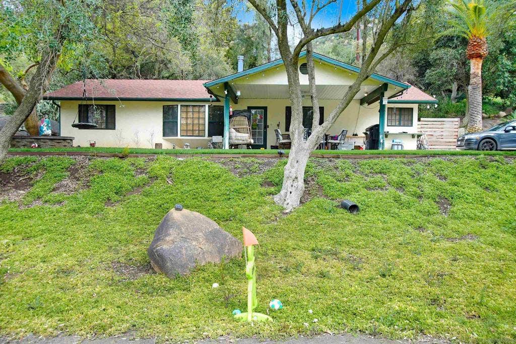 16757 Old Guejito Grade Road, Escondido, CA 92027 16757 Old Guejito Grade Road, Escondido, CA 92027