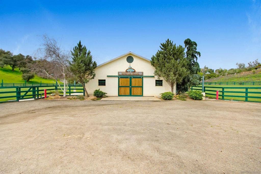 16757 Old Guejito Grade Road, Escondido, CA 92027 16757 Old Guejito Grade Road, Escondido, CA 92027