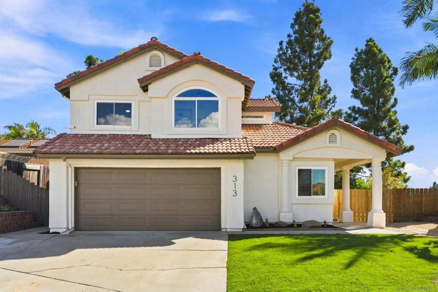 Property photo for 313 Paseo Marguerita, Vista, CA