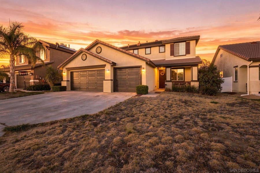 Property photo for 875 Seymour Way, Perris, CA
