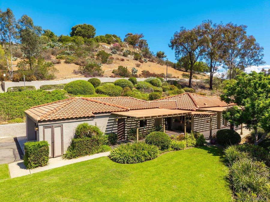 Property photo for 1301 Gary Lane, Escondido, CA